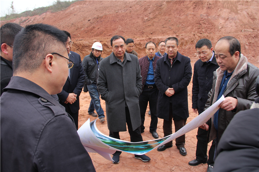 市委副書記、市長趙輝視察華強(qiáng)溝水庫工程建設(shè)